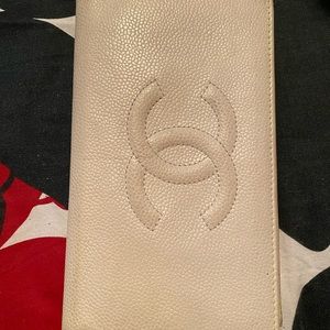 SOLD!! Chanel wallet
